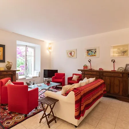 Les Logis De Valescure *
